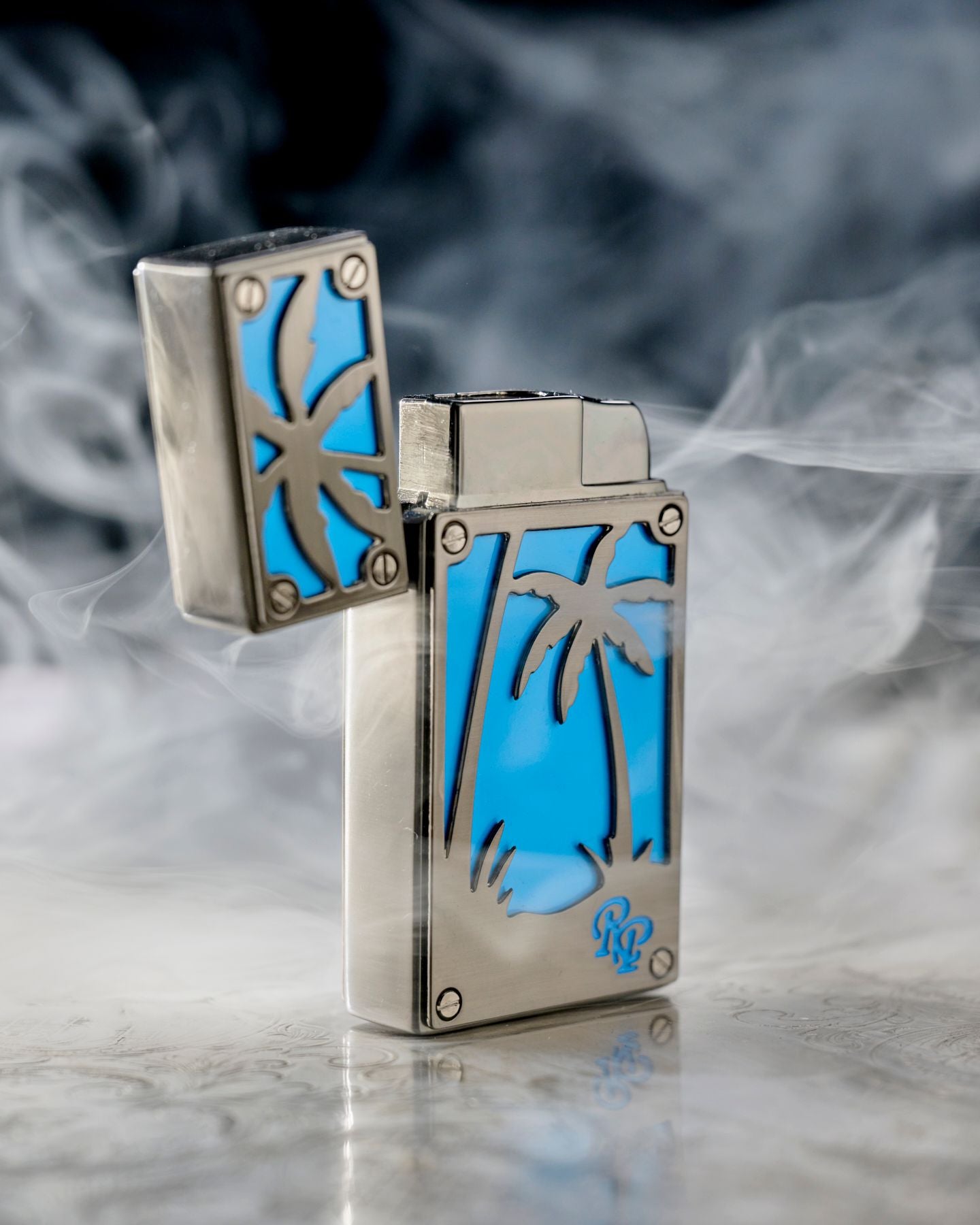ROCKY PATEL BURN COLLECTION TORCH BLUE WITH GUNMETAL PALM TREE